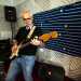 ...il 67enne Ninni Pirris (chitarra)... 